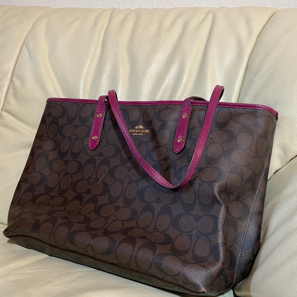 Coach tote (12”x10”)